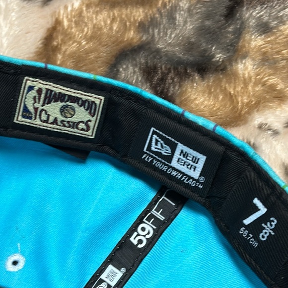 Charlotte Hornets Basketball Hat Fitted 7 3/8 Men’s - Picture 6 of 6